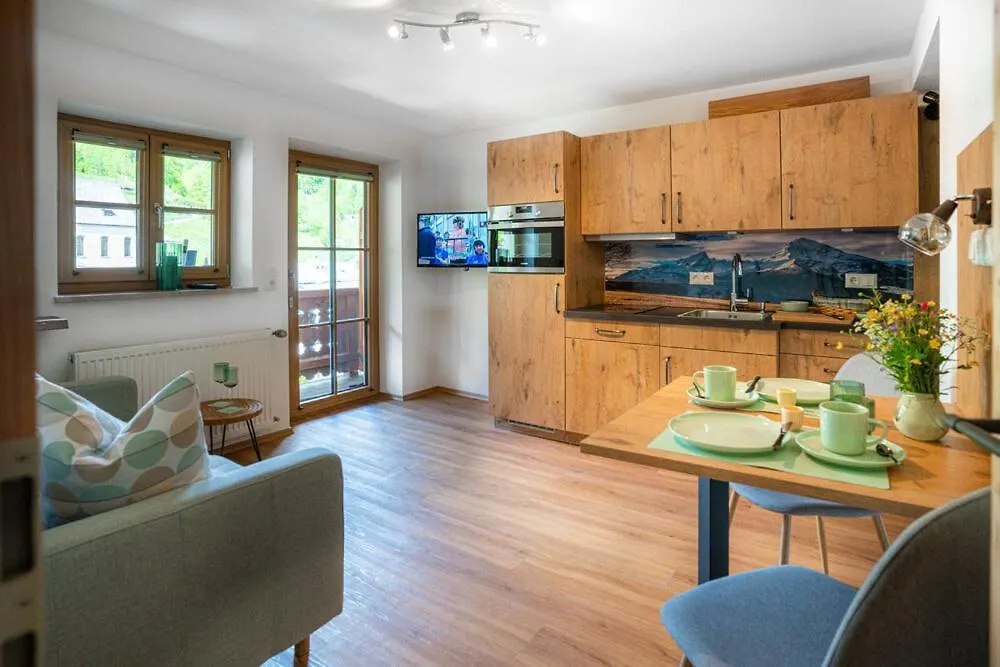 아파트 Ferienwohnung Koglhaeusl 람사우